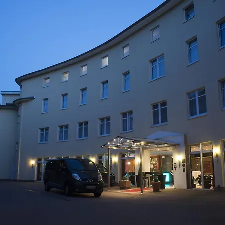 Schlossberg Hotel Homburg-3