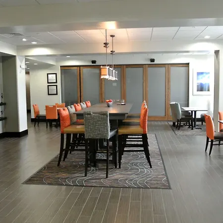 Hampton Inn Carrizo Springs-3