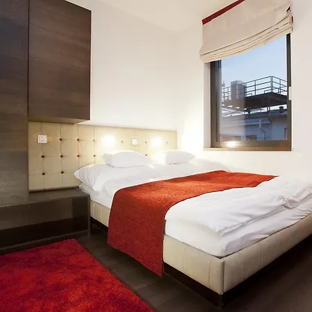 Parliament Penthouse Boutique B&B-3