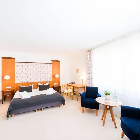 Bel Air Strandhotel Glowe-2