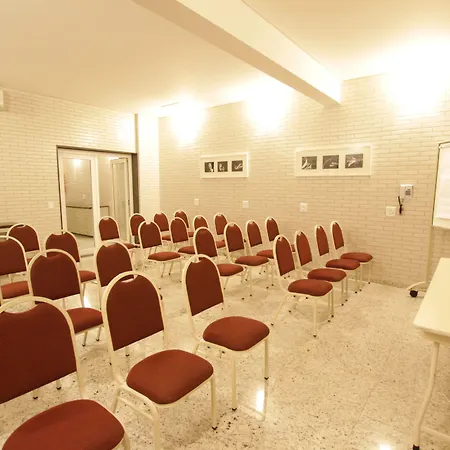Hotel Confiance Batel-3