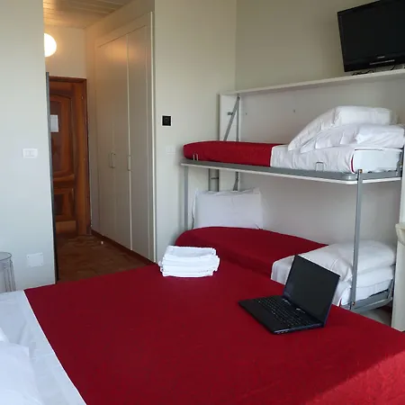 Hotel Elizabeth-3