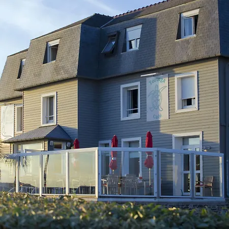 Hotel Restaurant Des Isles-2