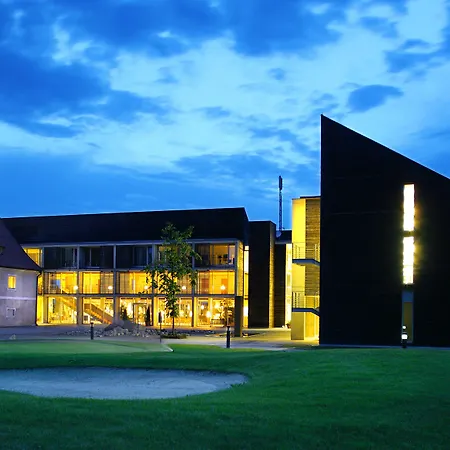 Waldsee Golf-Resort-2