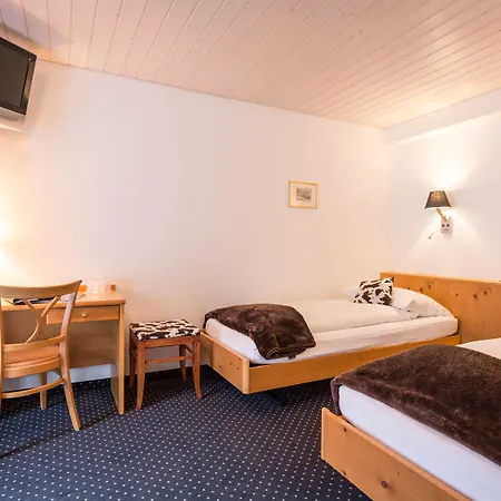 Hotel Oberland-3