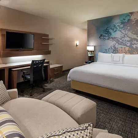 Courtyard By Marriott Irvine Spectrum-2