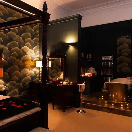 No11 Boutique Hotel & Brasserie-3