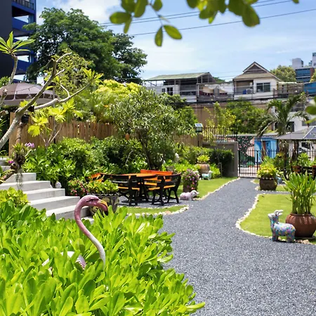 Sabai Inn Nearby Central Marina-3