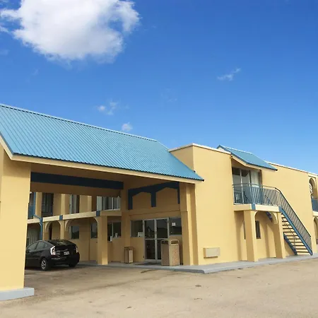 Americas Best Value Inn Schulenburg-3