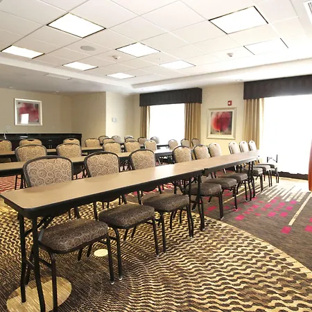 Hampton Inn And Suites Sandusky/Milan-2