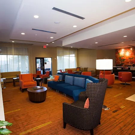 Courtyard By Marriott Lubbock Downtown/University Area-3