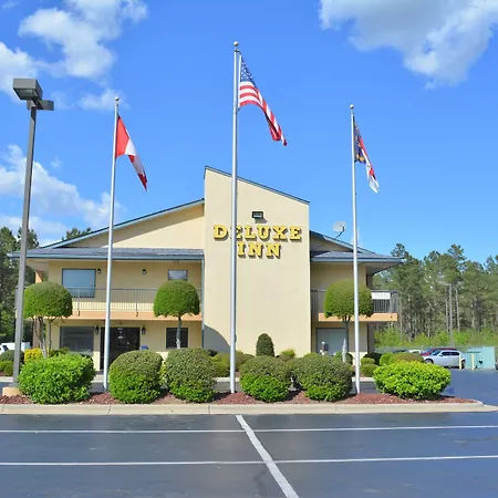Deluxe Inn - Fayetteville I-95-3