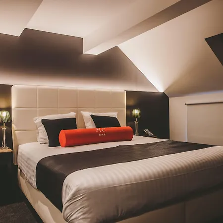 Hotel Hors-Chateau - Liege Centre Historique-2