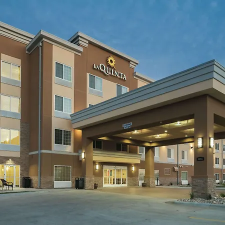 La Quinta By Wyndham Grand Forks-2
