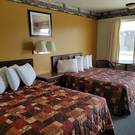 Clark'S Beach Motel-2