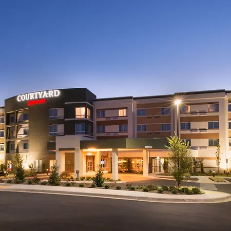 Courtyard By Marriott Hot Springs-2