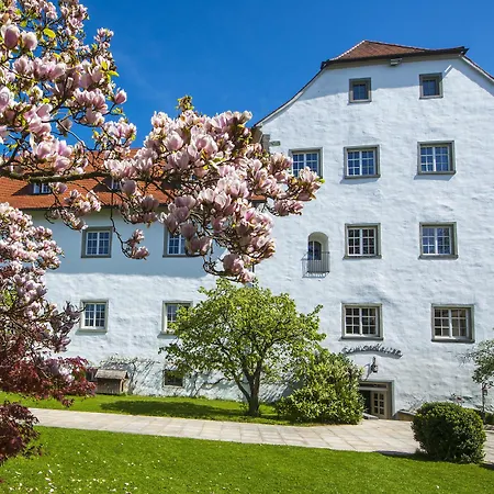 Schloss Hotel Wasserburg-3