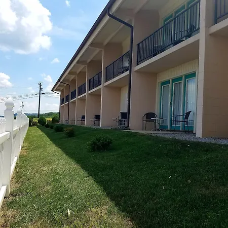 Baymont By Wyndham Cookeville-3
