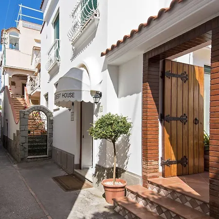 San Nicola Guest House-3