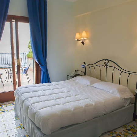 Hotel Cetus-3