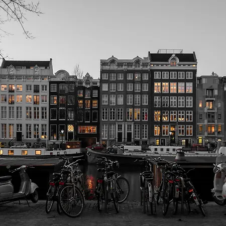 Luxury Suites Amsterdam-3