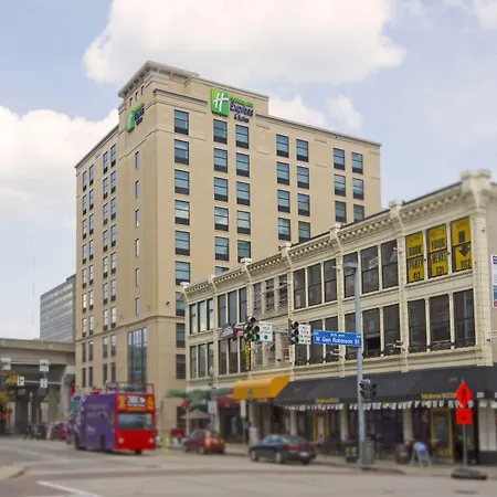 Holiday Inn Express & Suites Pittsburgh North Shore By Ihg-2