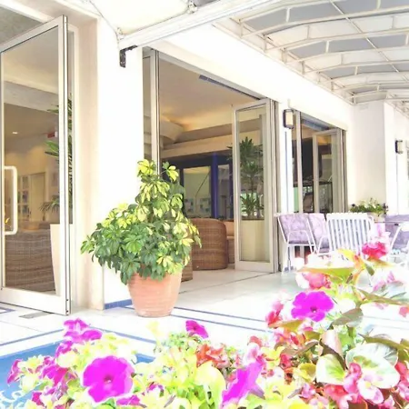 Hotel Vienna-2