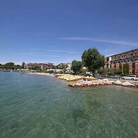 Hotel Du Lac Et Bellevue-3