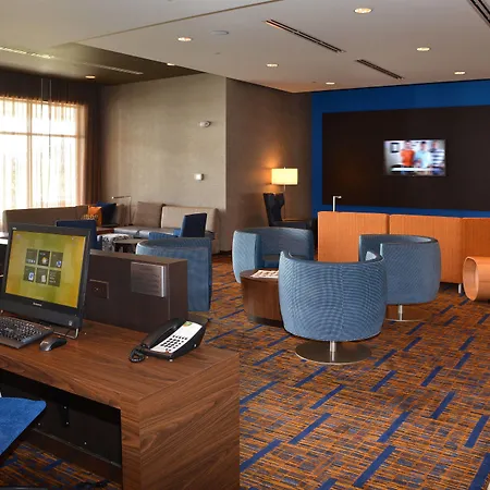 Courtyard By Marriott Youngstown Canfield-3