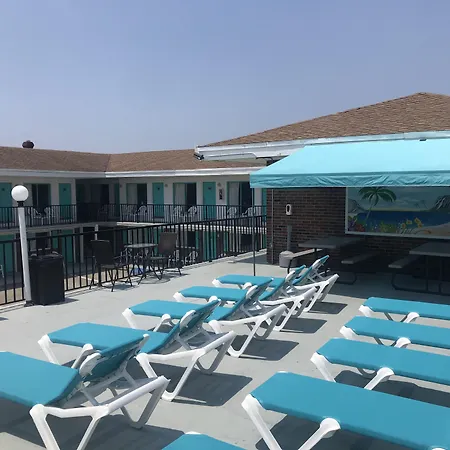 Surfcomber Motel-2