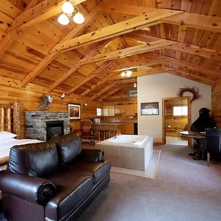 Alaskan Inn And Spa-3