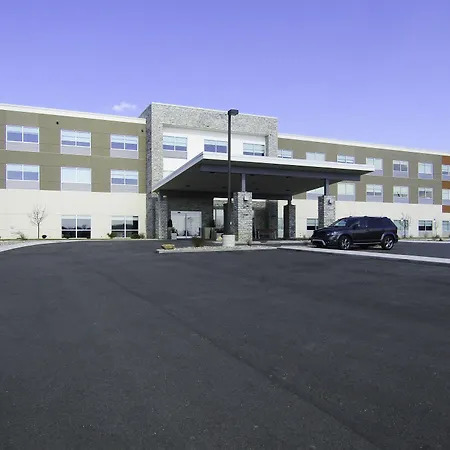 Holiday Inn Express & Suites Coldwater By Ihg-3