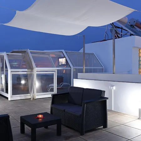 Hostal Boutique El Patio Lepe-3