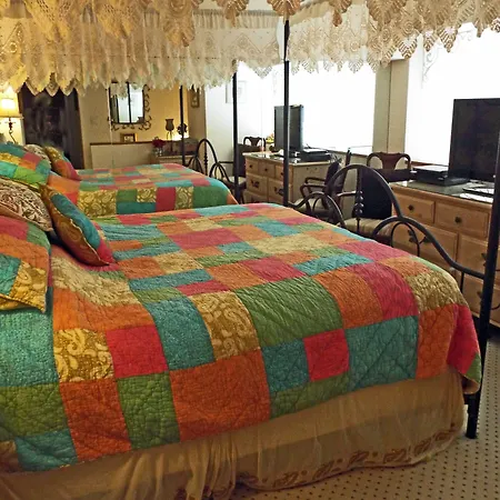 Montauk Manor-2