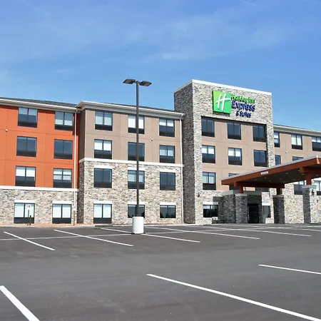 Holiday Inn Express & Suites Clarion By Ihg-3