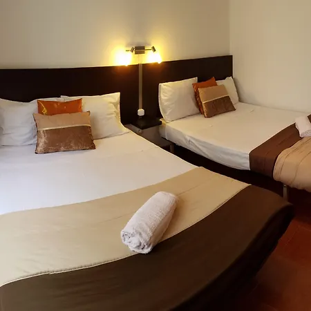 Guesthouse Of Alcobaca-2