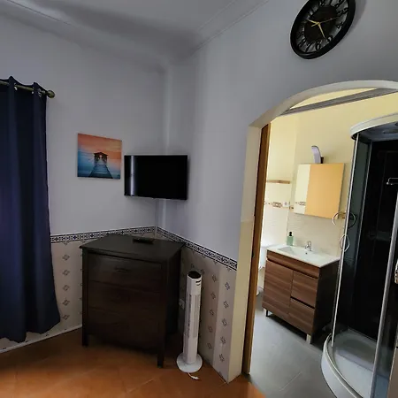 Guesthouse Of Alcobaca-3