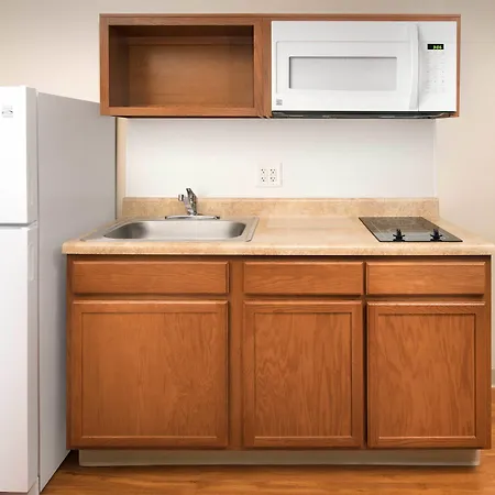 Woodspring Suites San Angelo-3