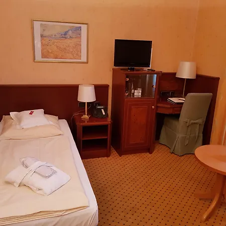 Hotel Villa Heine Wellness&Spa-3