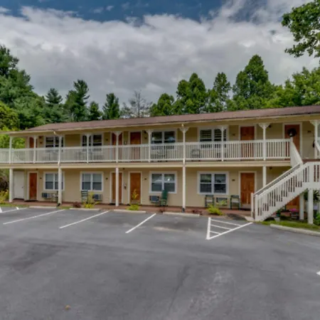 Echo Mountain Inn-2