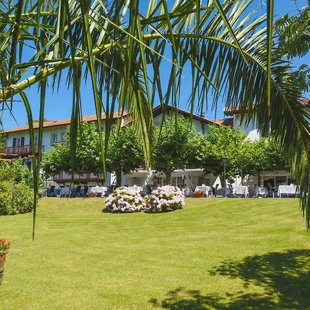 Les Jardins de Bakea-3
