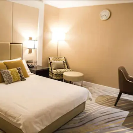 Ambassador Transit Hotel - Terminal 2-2