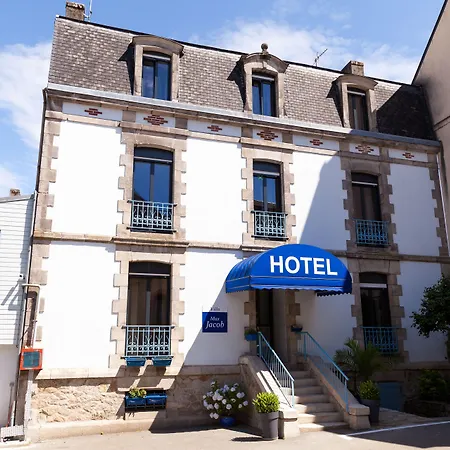 Hotel De La Gare-3