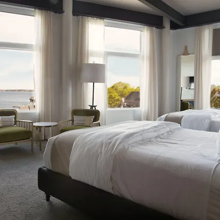 250 Main Hotel-2