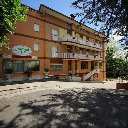 King Hotel-2