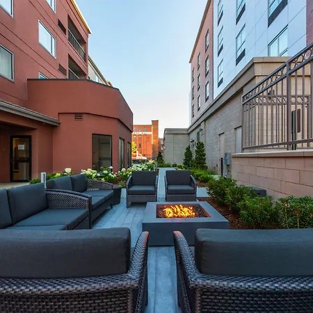 Hampton Inn & Suites-Worcester, Ma-3