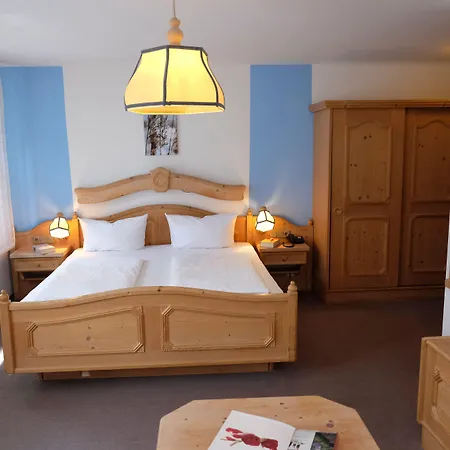 Romantica Hotel Blauer Hecht-2