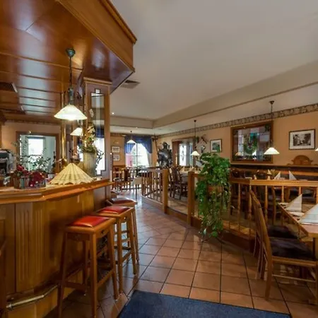 Hotel zur Burg-3