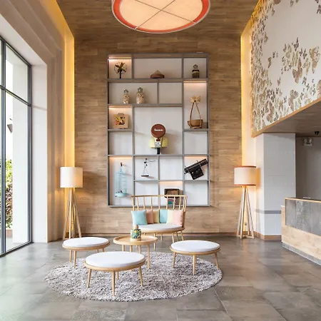 Fusion Suites Saigon-3