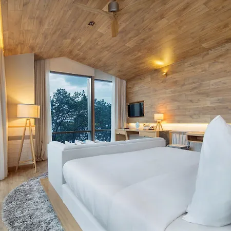 Fusion Suites Saigon-2